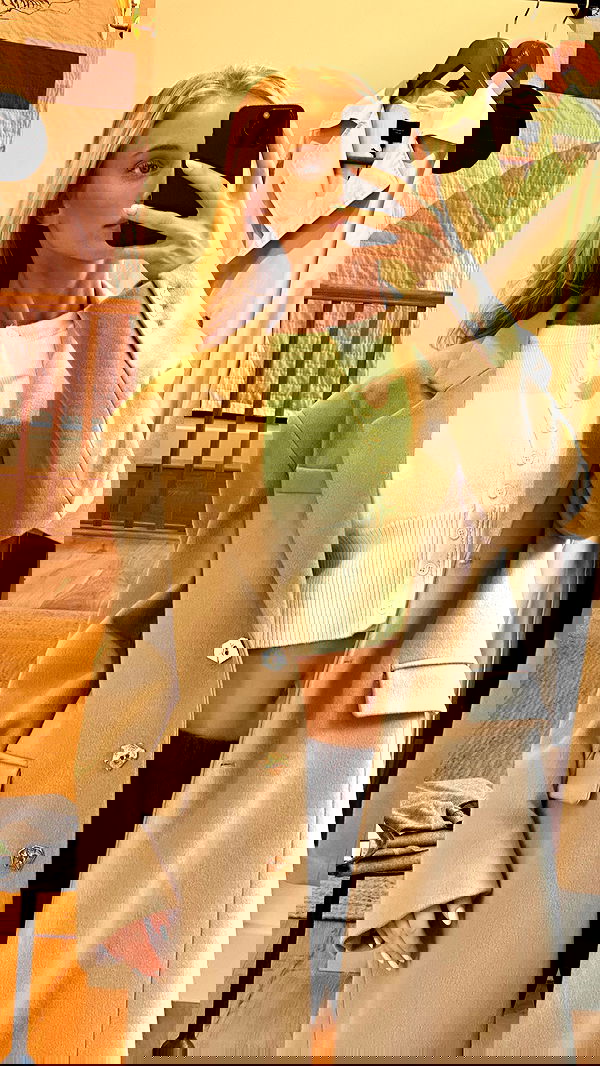 victoriaturnerr image ~ Altpins