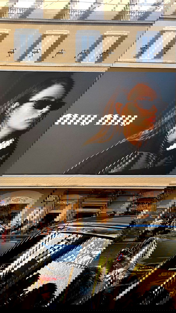 victoriaturnerr image ~ Altpins