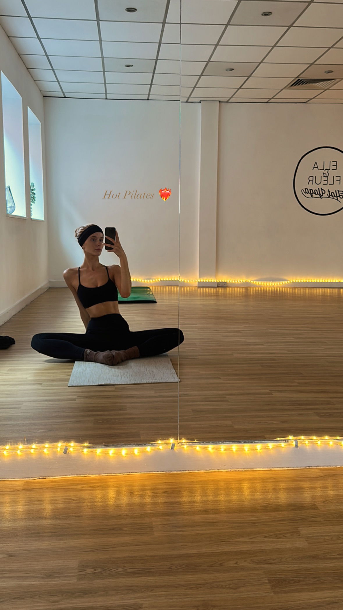 victoriaturnerr instagram image archive image