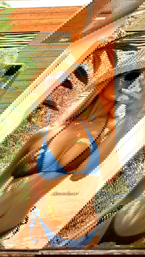 victoriaturnerr image ~ Altpins