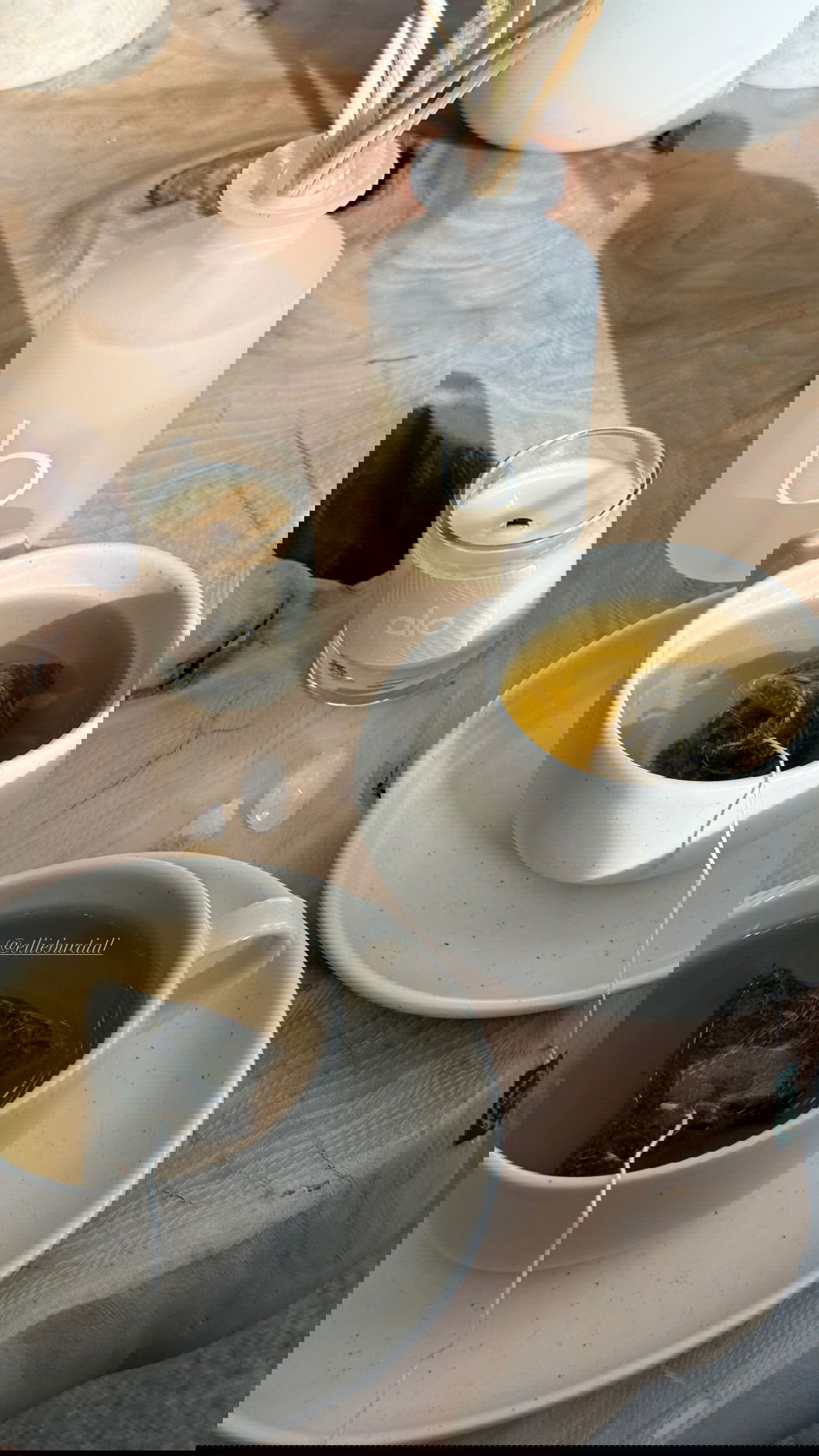 victoriaturnerr instagram image archive image