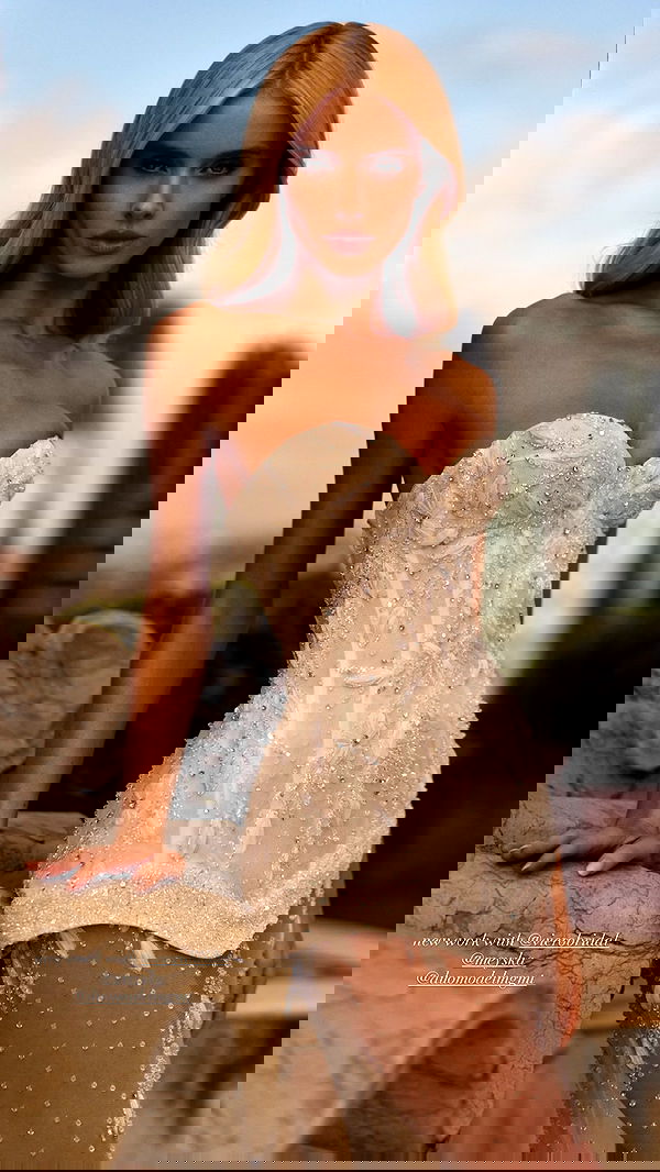 victoriaturnerr image ~ Altpins