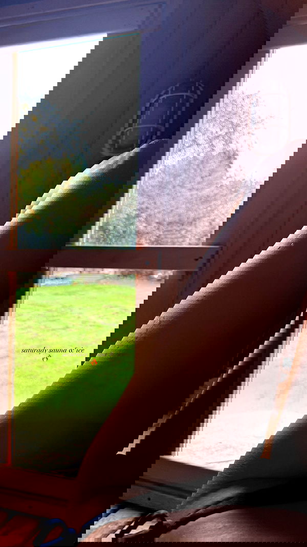 victoriaturnerr image ~ Altpins