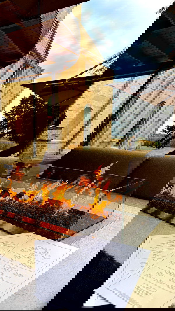 victoriaturnerr image ~ Altpins