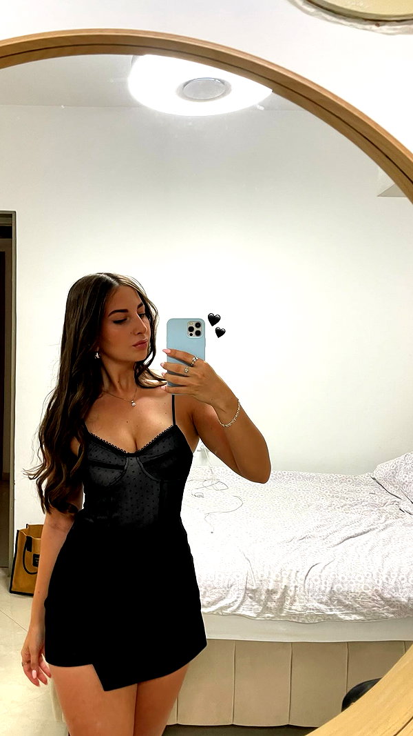 viki_dominev instagram image archive image