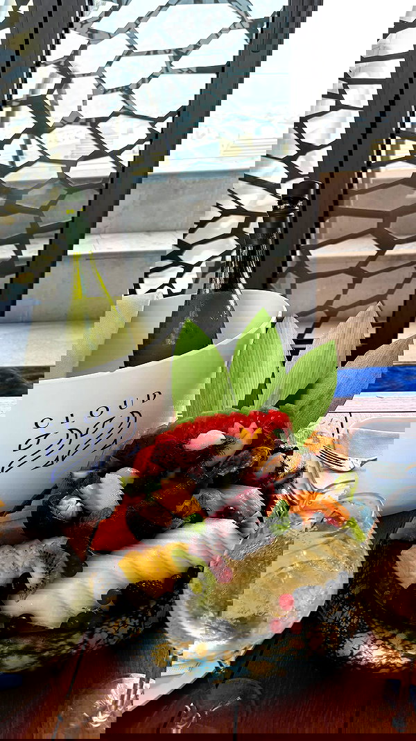 viki_dominev viki_dominev archive image