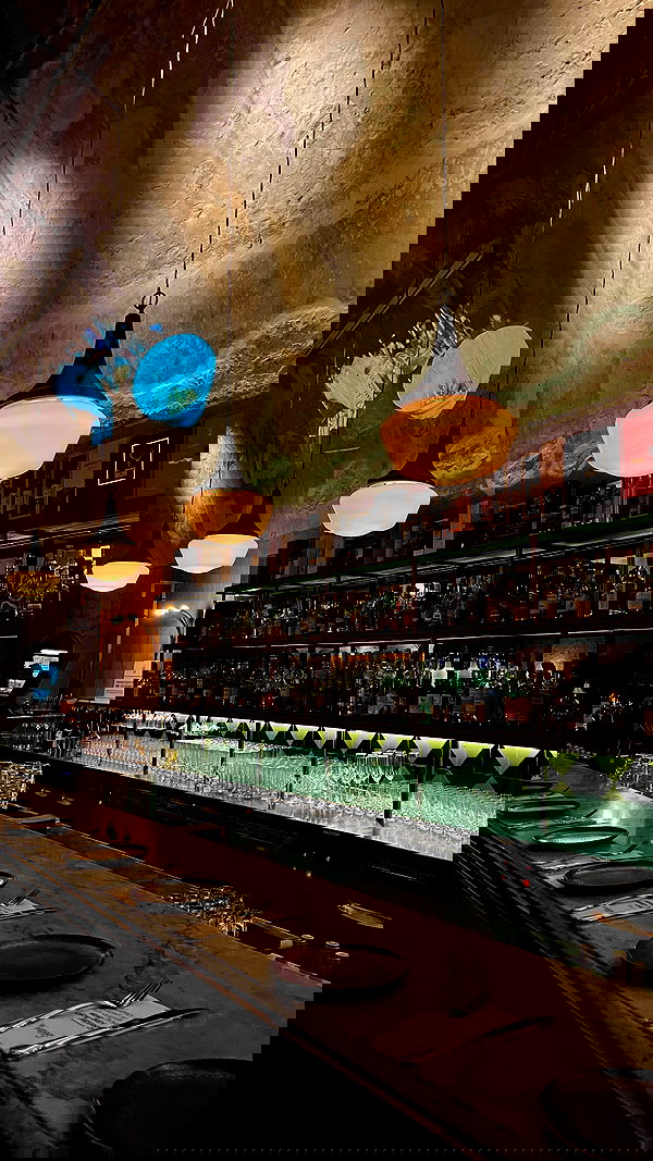 viki_dominev viki_dominev archive image