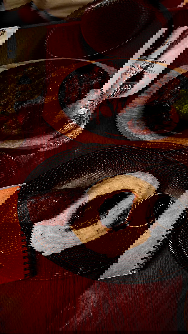 viki_dominev viki_dominev archive image