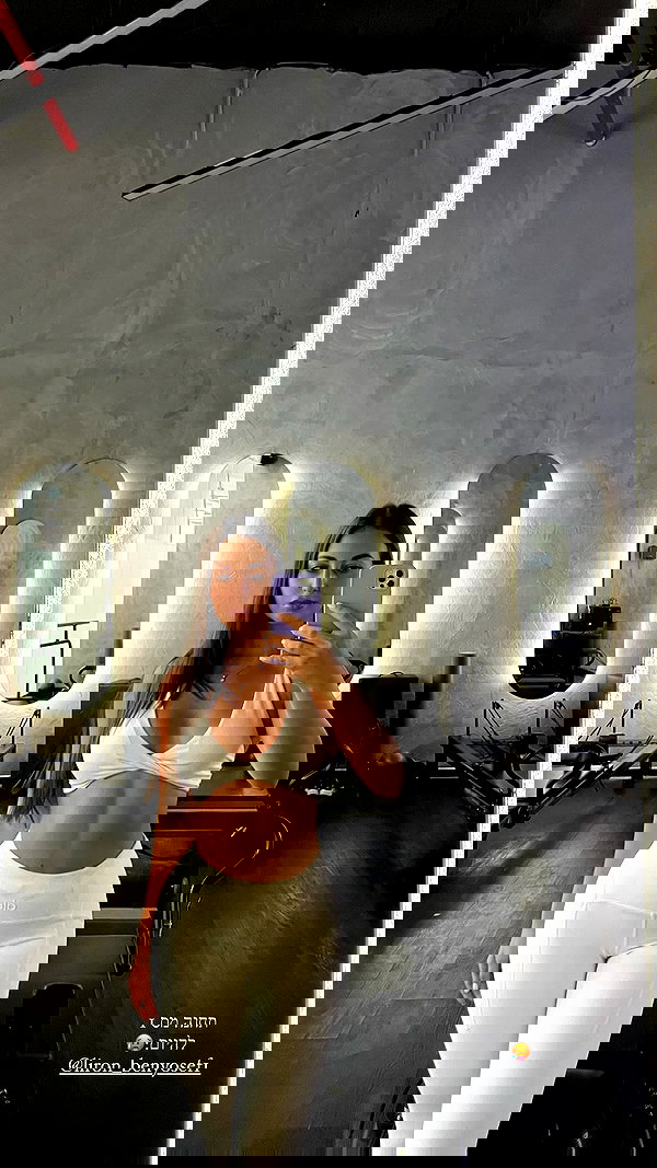 viki_dominev viki_dominev archive image