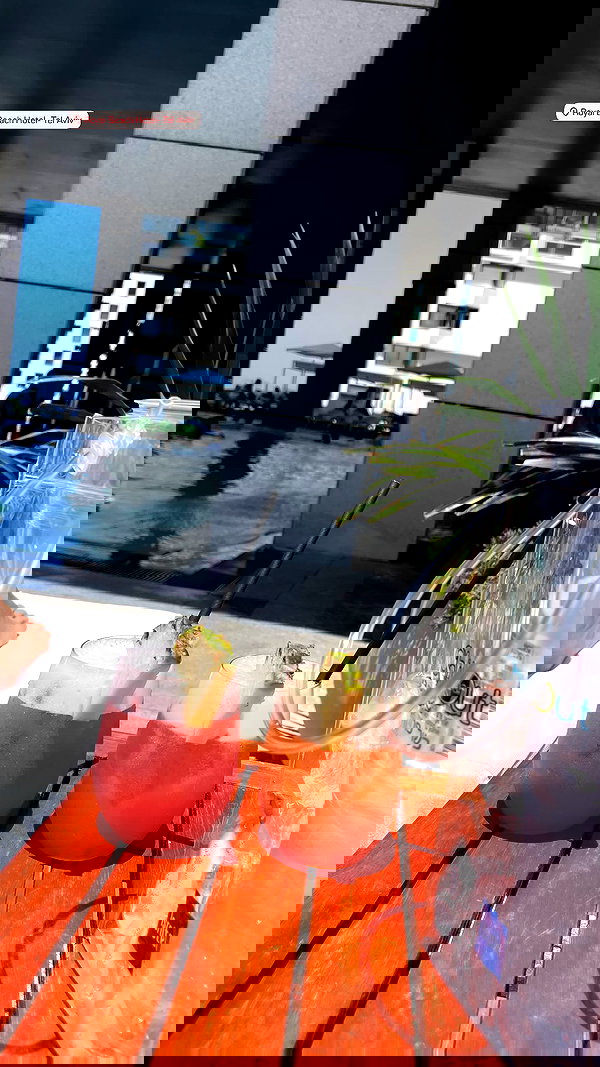 viki_dominev viki_dominev archive image