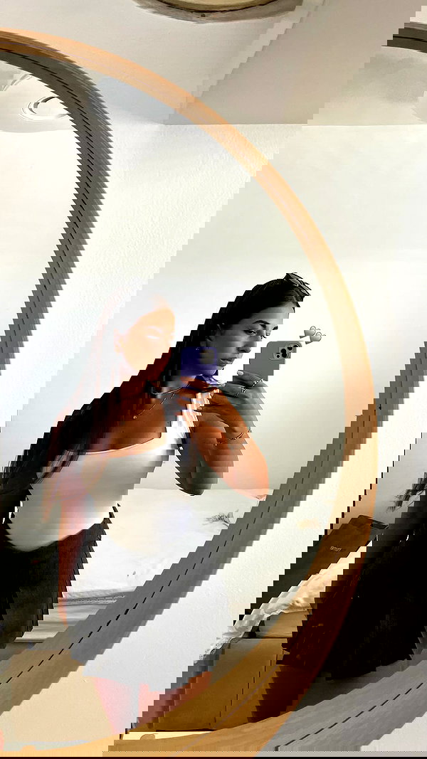 viki_dominev viki_dominev archive image