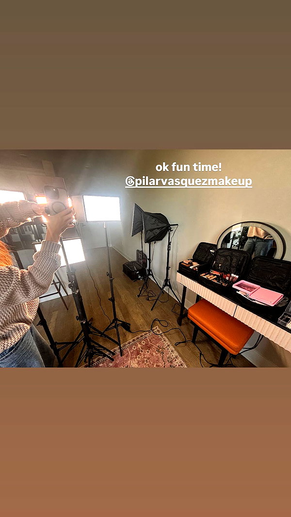vy1ette instagram image archive image