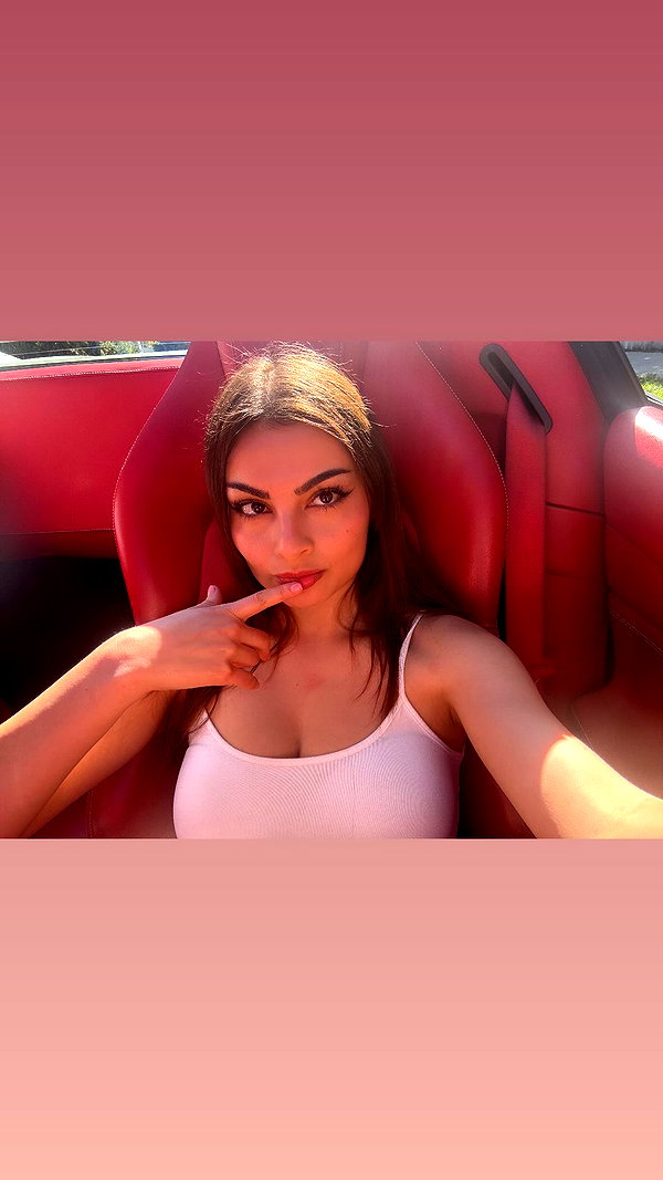 vy1ette instagram image archive image