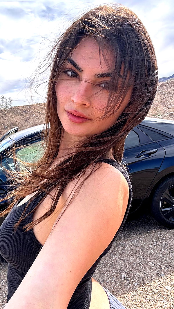 vy1ette instagram image archive image