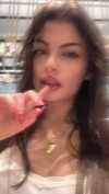 vy1ette Altpins Profile Picture