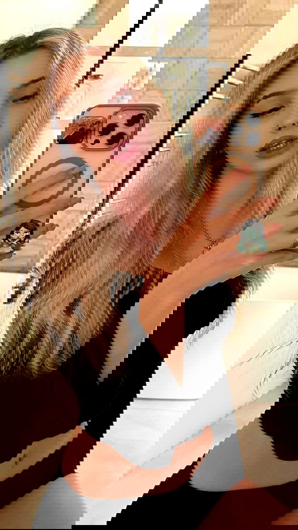 whylollycry whylollycry archive image