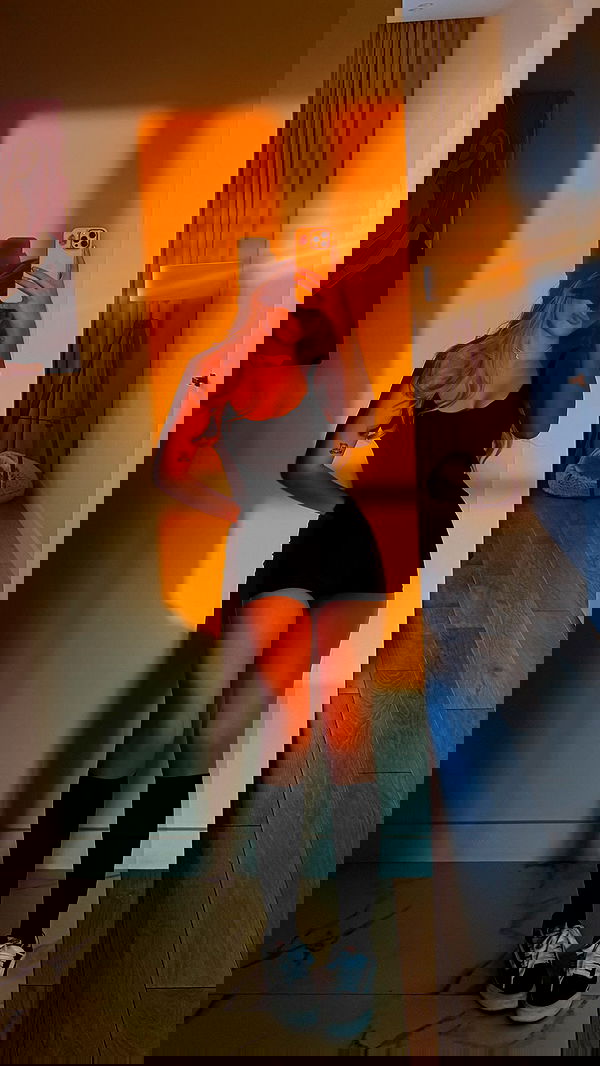 whylollycry whylollycry archive image