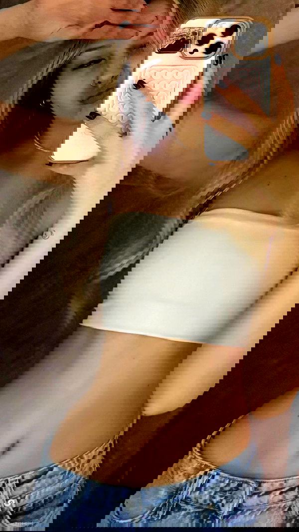 whylollycry whylollycry archive image