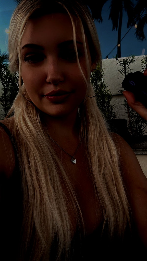 willowwbarbie instagram image archive image