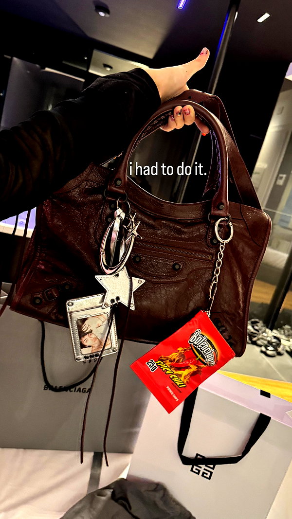 wivvymivvy wivvymivvy archive image