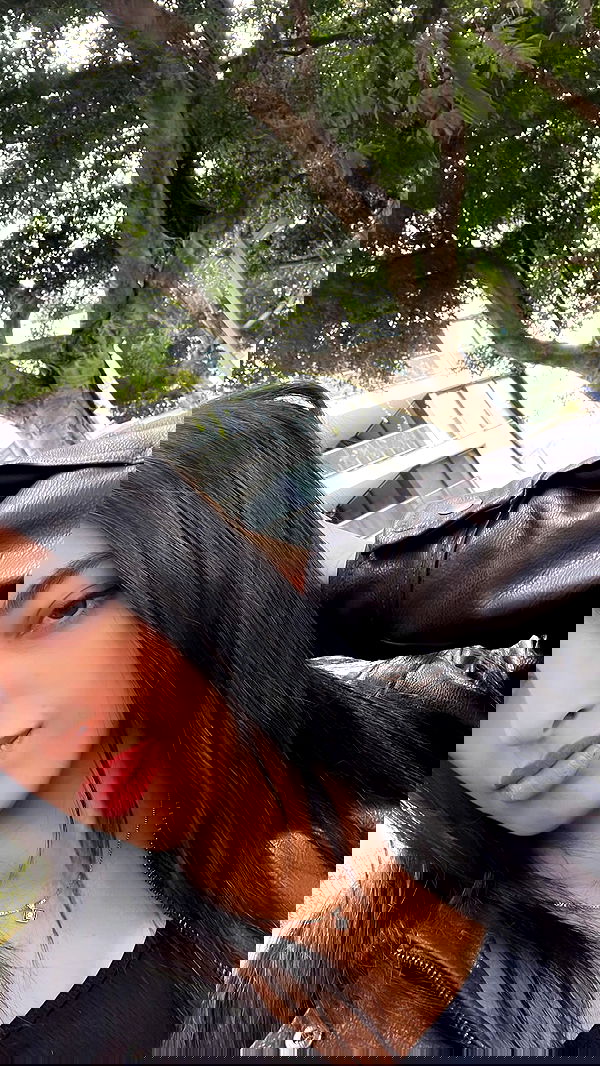 yaelxyazdi yaelxyazdi archive image