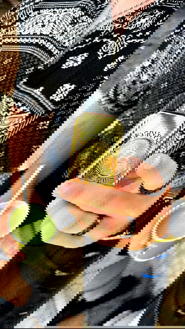 yaelxyazdi yaelxyazdi archive image