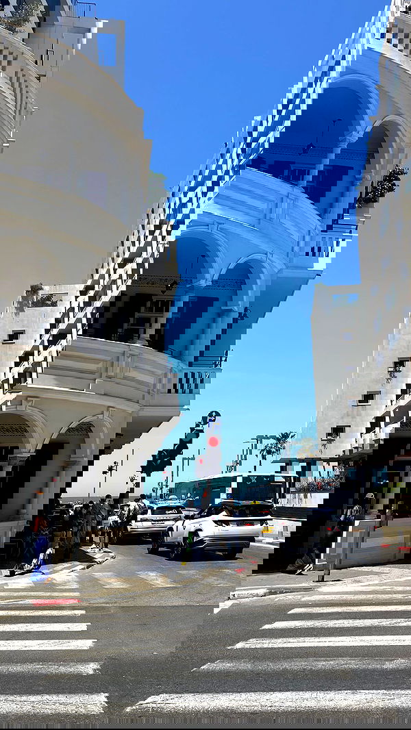 yaelxyazdi yaelxyazdi archive image