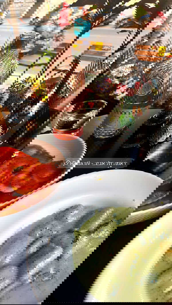 yaelxyazdi yaelxyazdi archive image