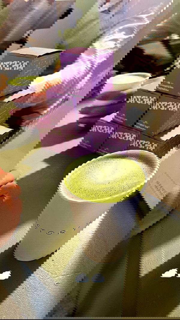 yaelxyazdi yaelxyazdi archive image