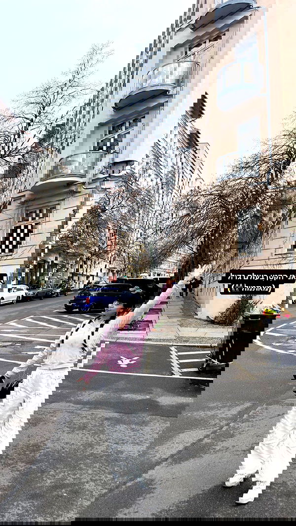 yam_adler image ~ Altpins