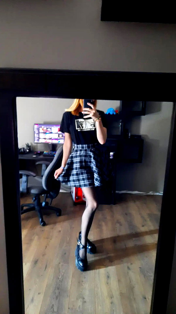 yanna_ship instagram image archive image