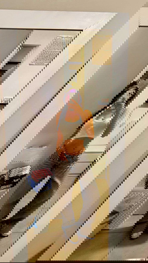 yeela__ yeela__ archive image