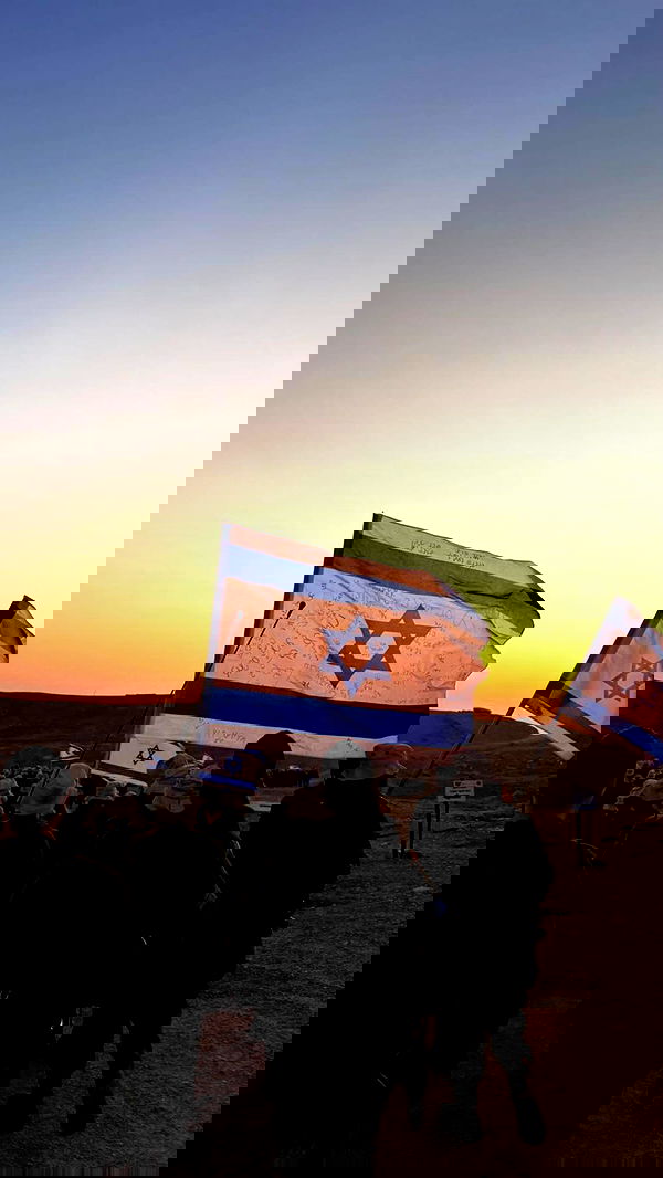 yeela__ yeela__ archive image