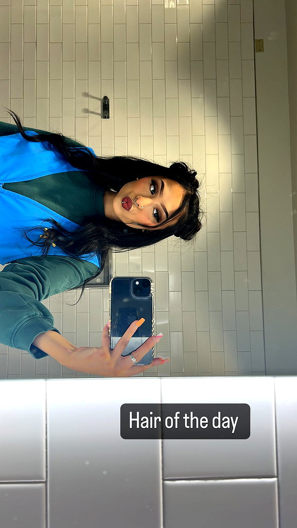 yenichaxx.407 instagram image archive image