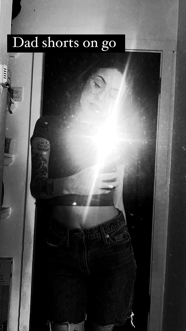 yenichaxx.407 instagram image archive image