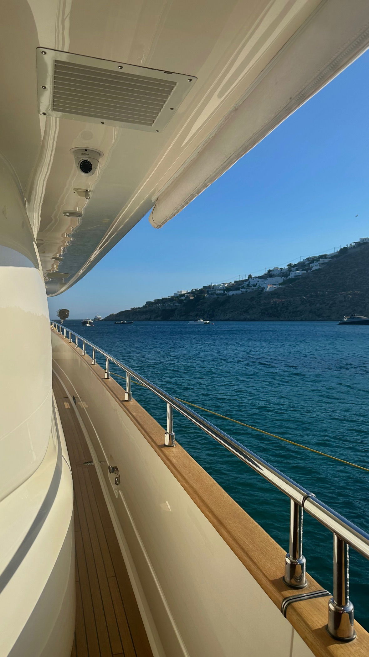 yuli.cohenn instagram image archive image