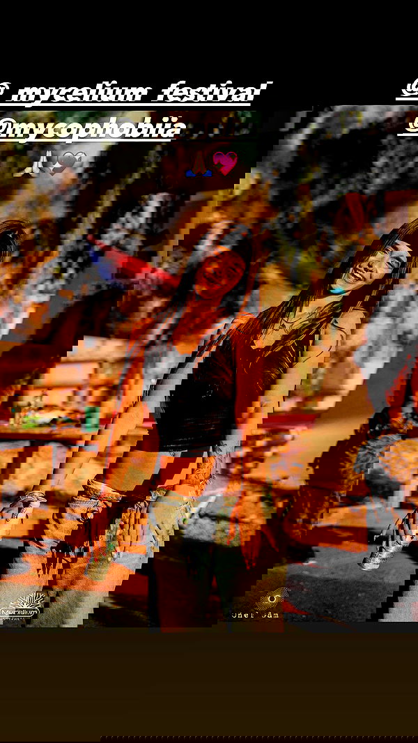 yulialam__ yulialam__ archive image