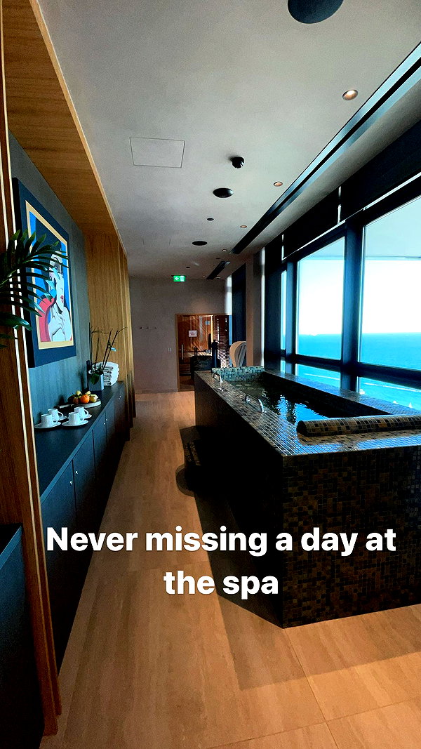 yumisback17 instagram image archive image