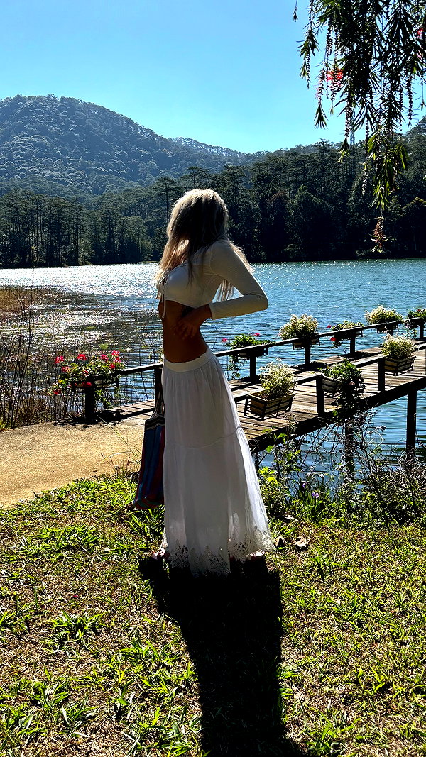 yumisback17 instagram image archive image