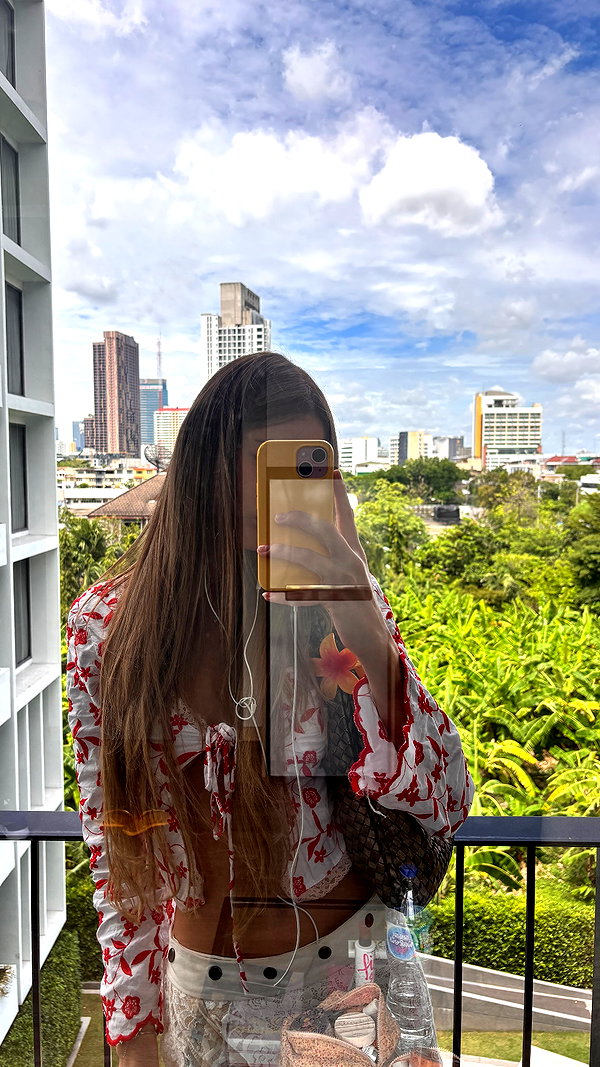 yumisback17 instagram image archive image