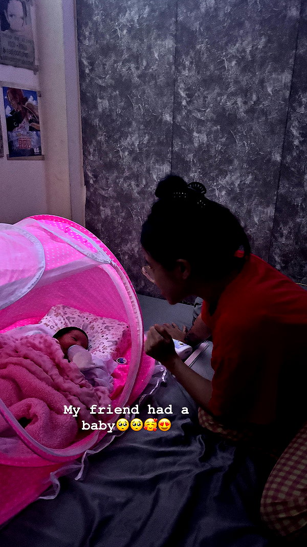 yumisback17 instagram image archive image