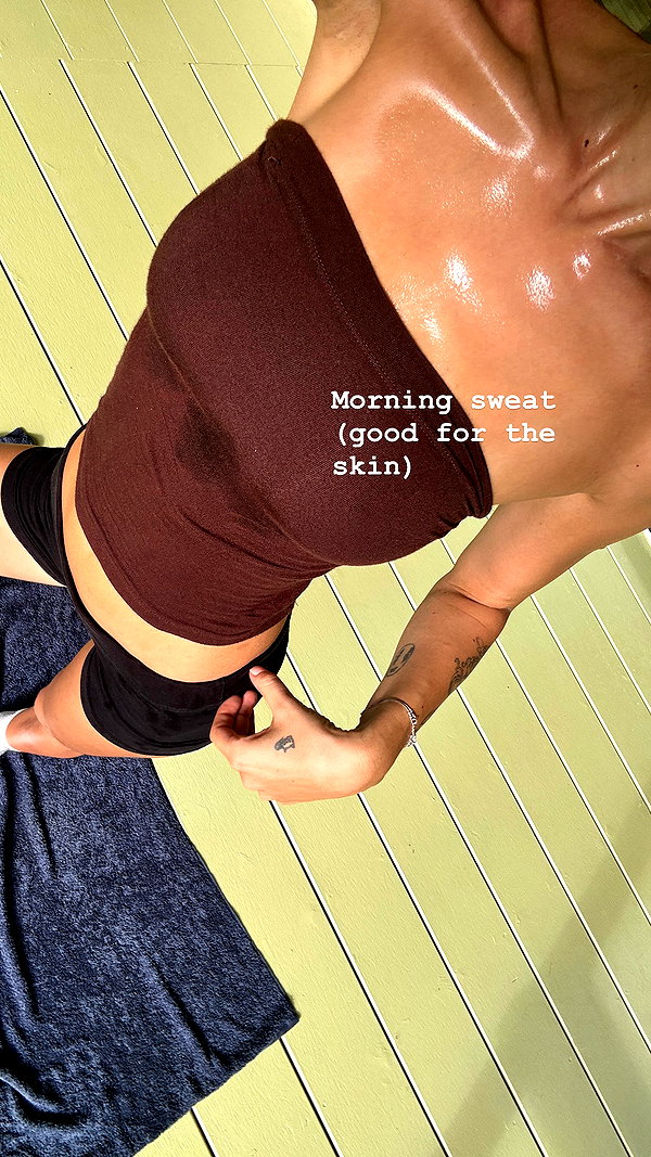 yumisback17 instagram image archive image