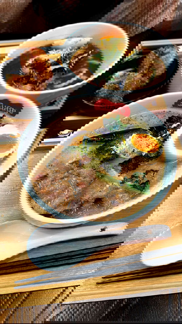 ywwyiiing image ~ Altpins