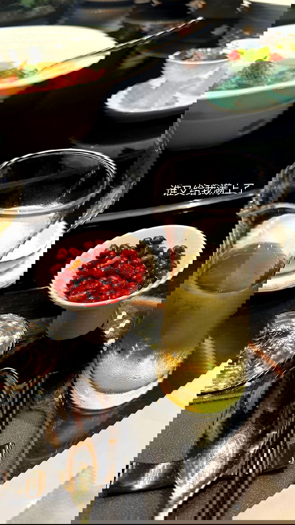 ywwyiiing image ~ Altpins