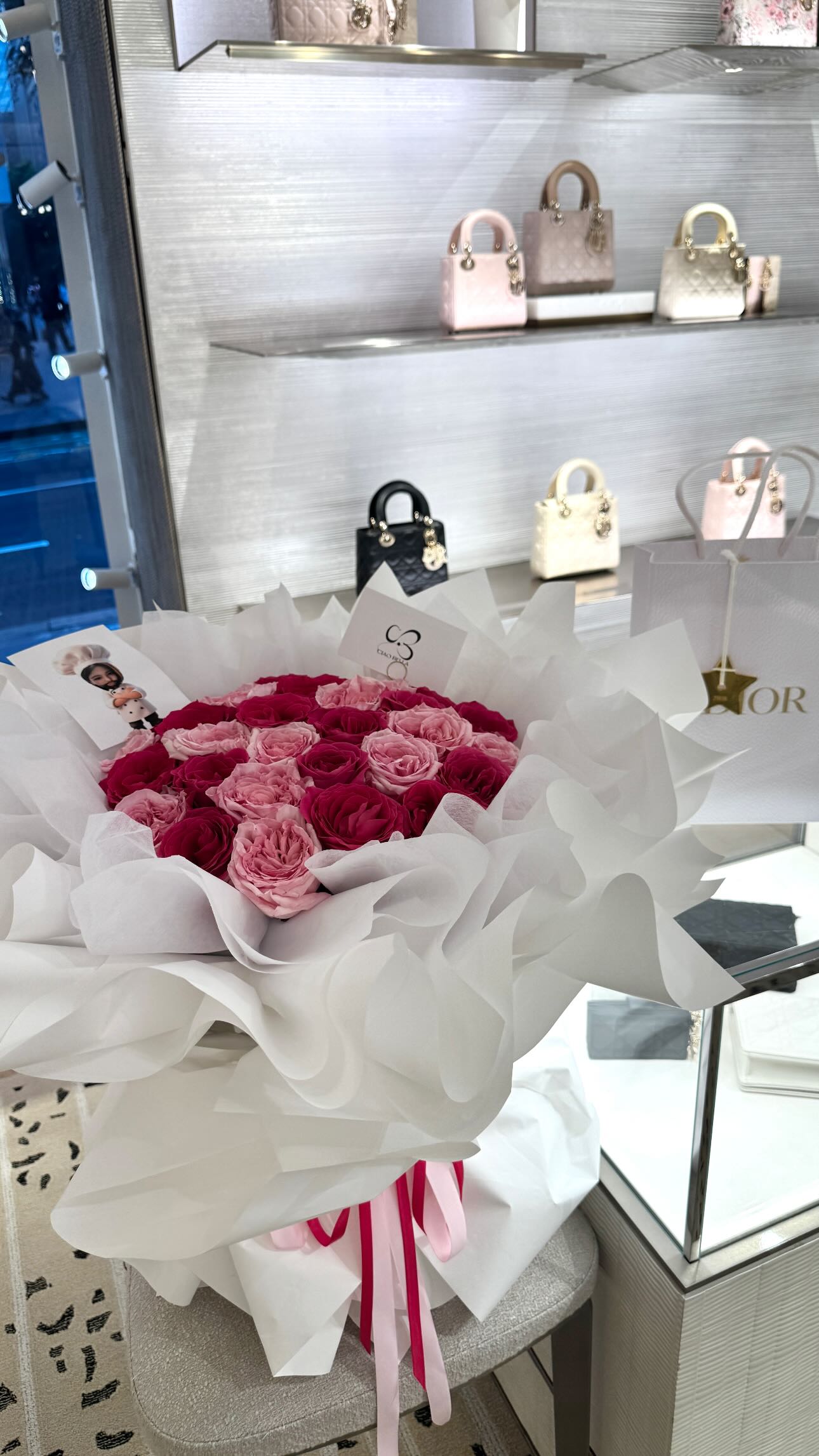 ywwyiiing instagram image archive image