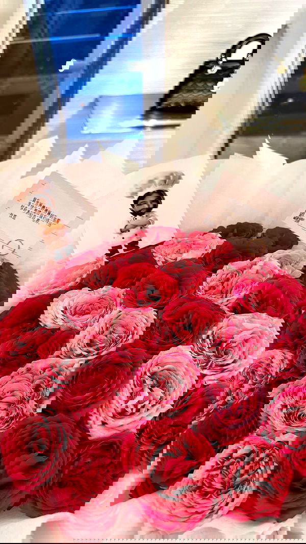 ywwyiiing image ~ Altpins