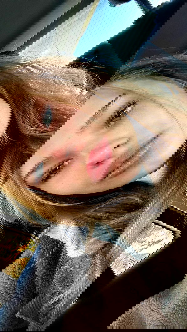 zlata_shipulin zlata_shipulin archive image