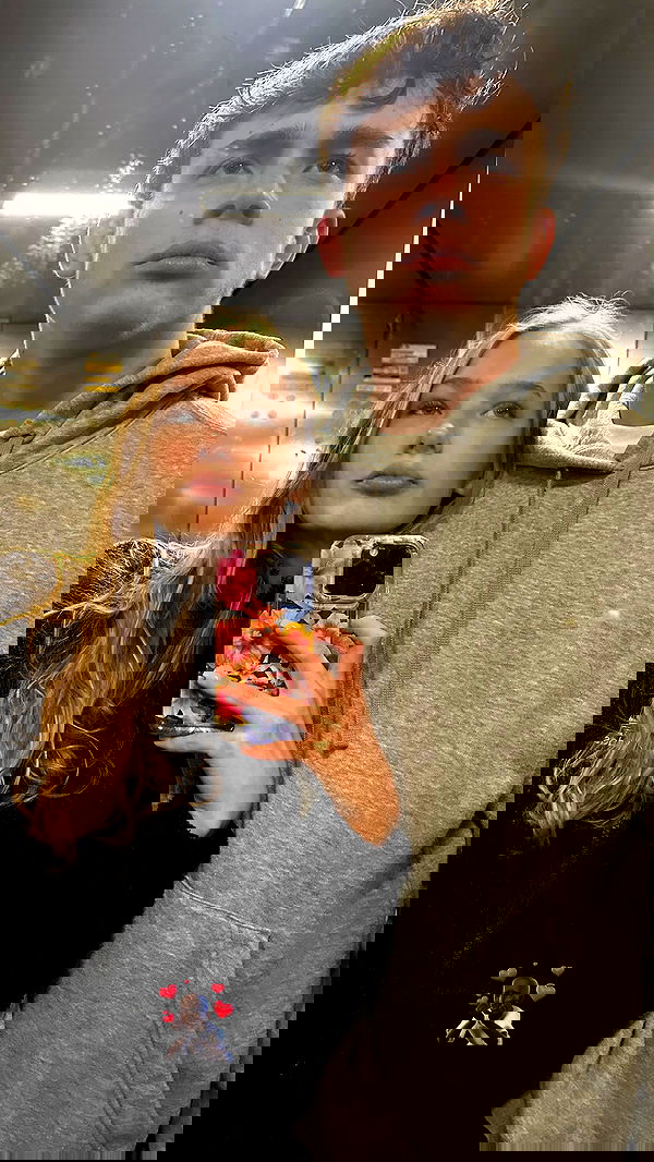 zlata_shipulin zlata_shipulin archive image