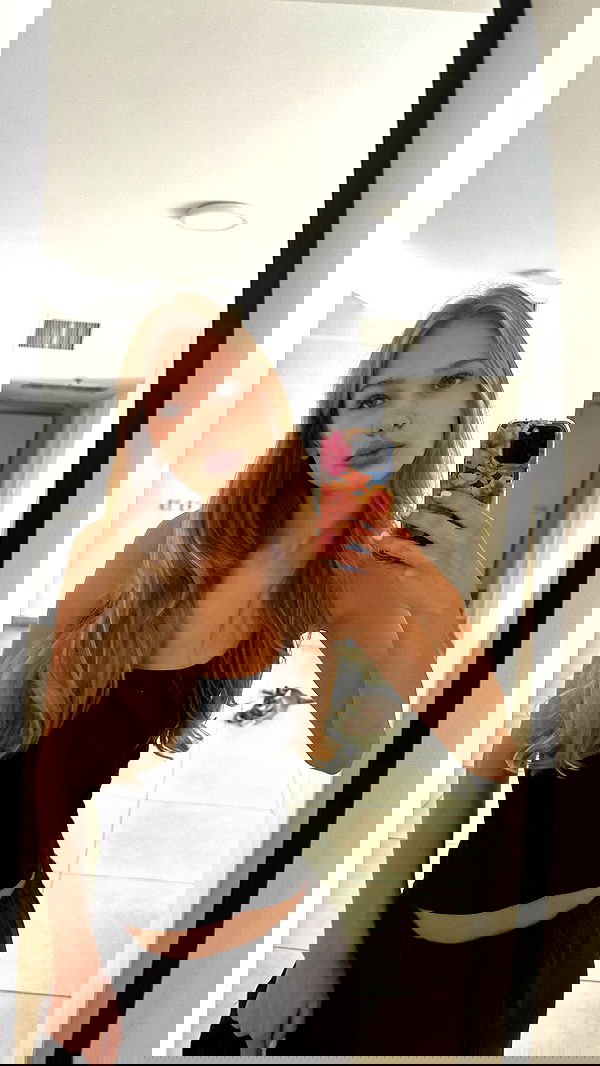 zlata_shipulin zlata_shipulin archive image