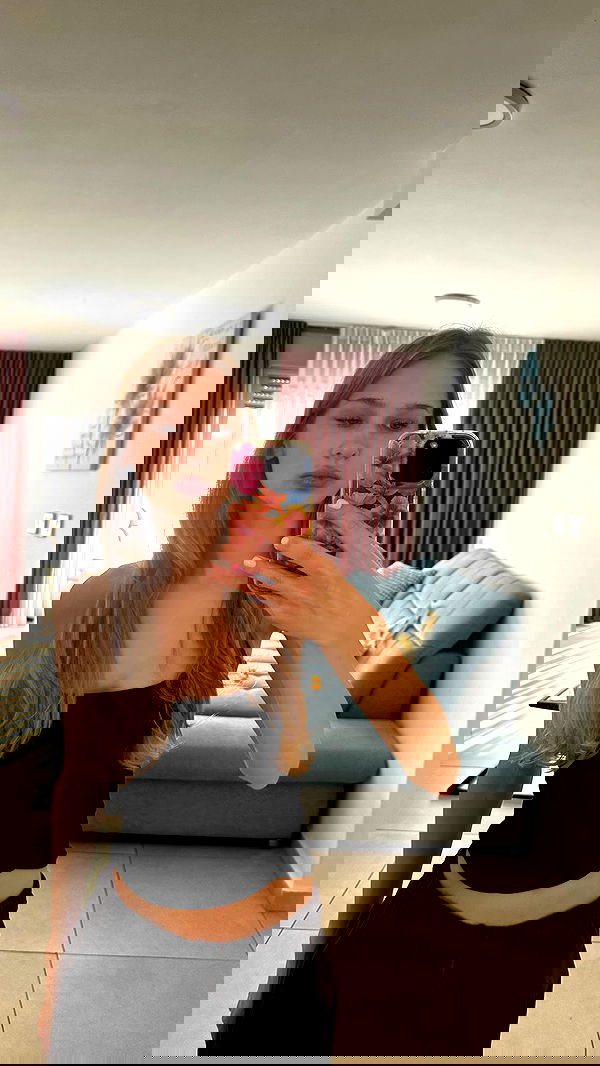 zlata_shipulin zlata_shipulin archive image